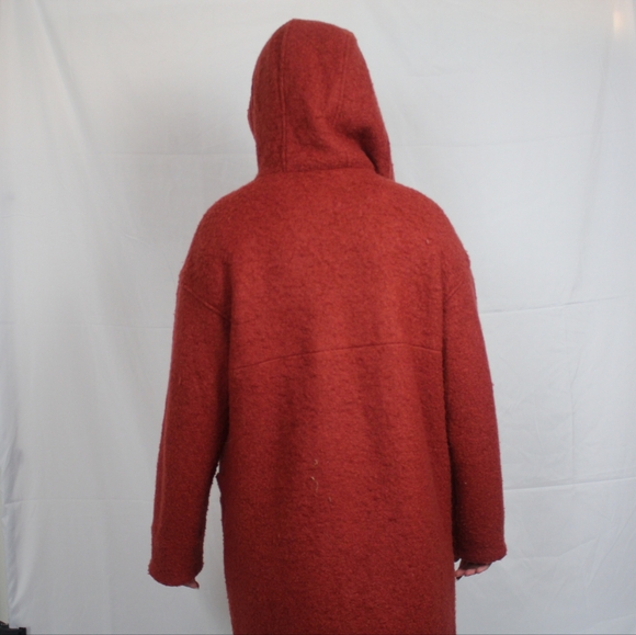 Little Red Riding Hood Coat - Picture 3 of 8